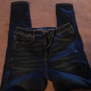 Hardly worn American Eagle Jeans!